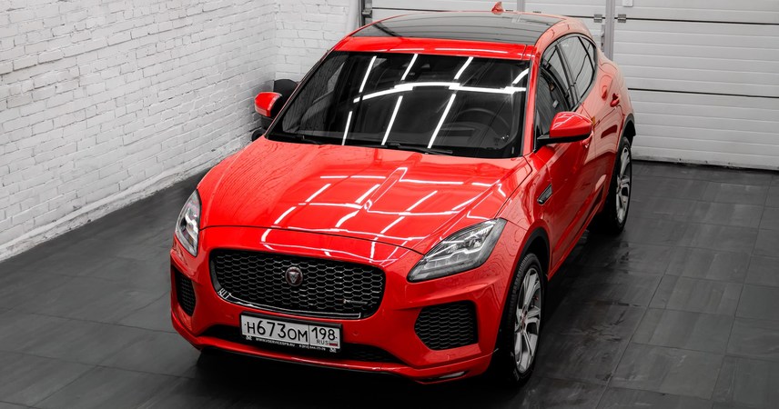 Jaguar F-pace красный — фото работы РефлекТОН