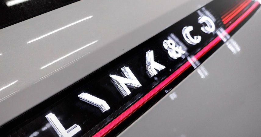 Lynk 900 — фото работы РефлекТОН